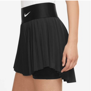 Nike Women's Advantage- Black/White